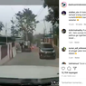 Enggak Punya Garasi, Jangan Parkir Sembarangan di Pinggir Jalan