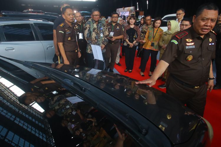 Kejati Jatim Lelang Kapal Rp 3 M dan 274 Barang Lain, Bidik Setoran ke Kas Negara Rp 40 Miliar 