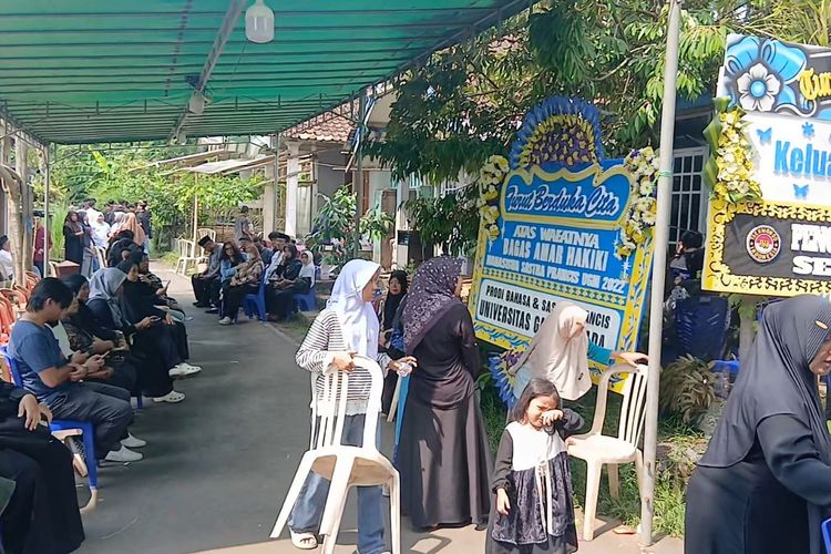 Sebelum Ditemukan Meninggal bersama Keluarga di Temanggung, Ali Munawar Serahkan Kambing untuk Kurban