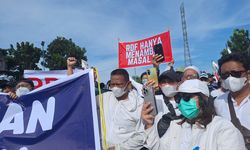 Greenpeace: Bau dan Picu ISPA, Bukti RDF Rorotan Solusi Palsu 