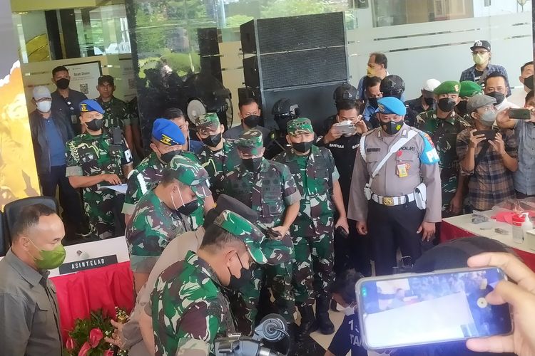 Saat gelar perkara kasus penembakan di Mapolda Jateng. Senin (25/7/2022)