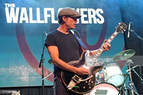 Lirik dan Chord Lagu The Dive Bar In My Heart - The Wallflowers