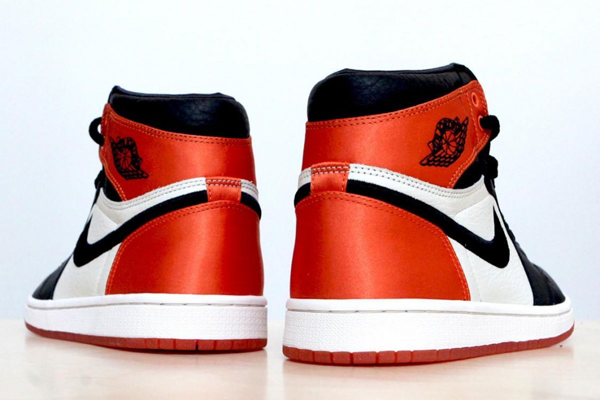 Shattered Backboard - Air Jordan 1 