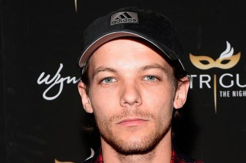 Profil Louis Tomlinson, Eks One Direction yang Sempat Jadi Pemain Sepak Bola