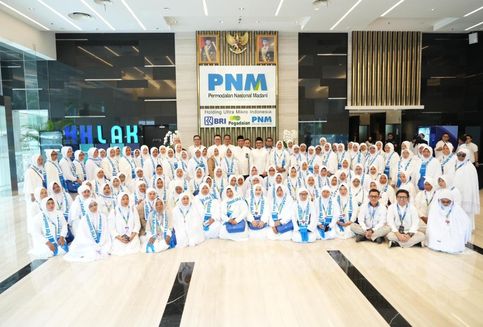 PNM Kembali Gelar Program Hadiah Umrah, 101 Nasabah Mekaar Berangkat ke Tanah Suci