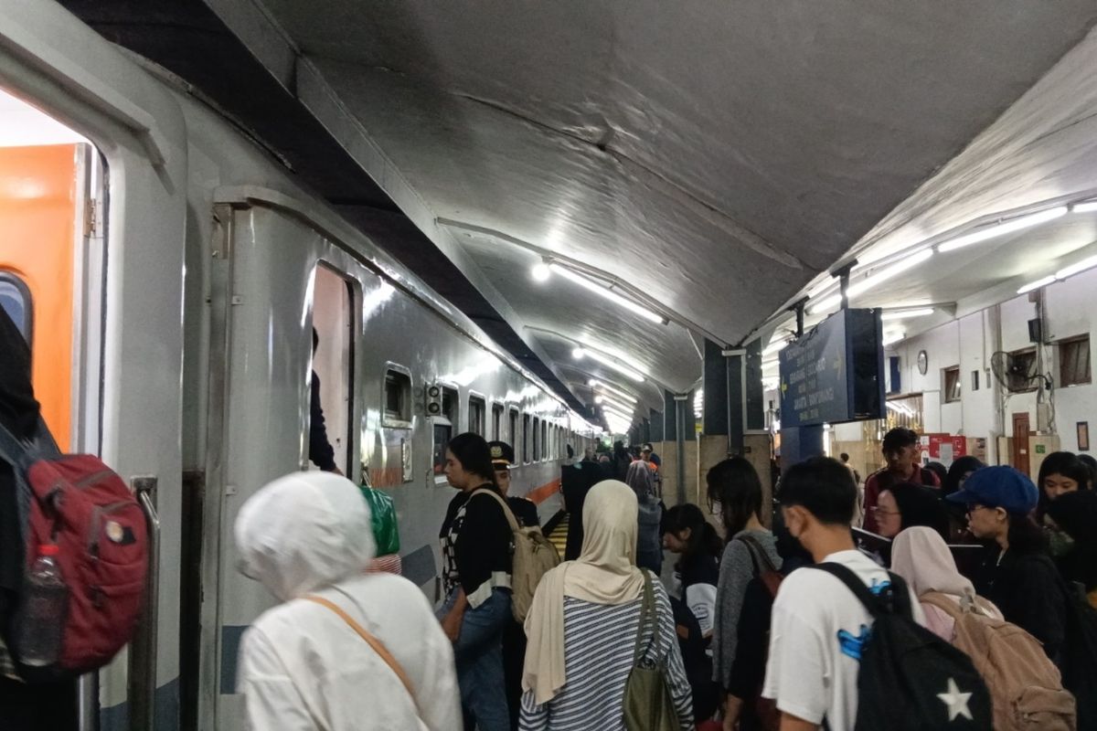 Kondisi di Stasiun Malang.