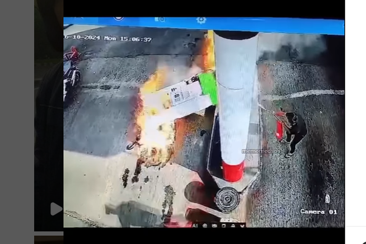 SPBU di Cilegon terbakar saat selang pompa Pertaliter tertarik mobil.