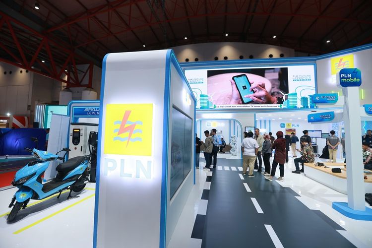 PLN kembali hadir di Indonesia International Motor Show (IIMS) 2025. 