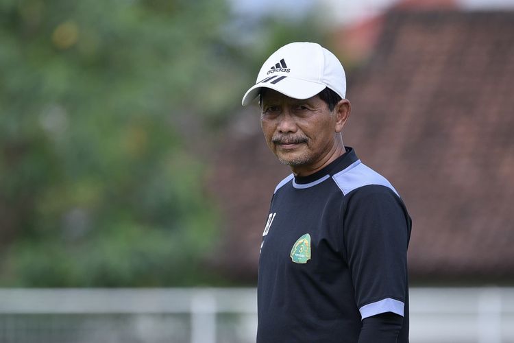 Persikabo 1973 menunjuk Djadjang Nurdjaman sebagai pelatih baru menggantikan Aji Santoso. Mision impossible diemban pelatih yang pernah bawa Persib Bandung juara 2014.