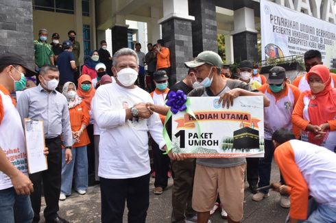 Cerita Nabekri, Sopir Truk yang Dapat Hadiah Umrah dari Undian Vaksin Covid-19