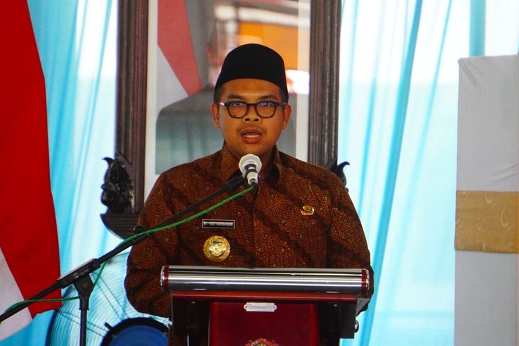 Bupati Batang M. Faiz Kurniawan saat menghadiri Musyawarah Perencanaan Pembangunan Wilayah (Musrenbangwil) eks Keresidenan Pekalongan di Pendapa Kabupaten Batang, Jawa Tengah, Kamis (24/4/2025).