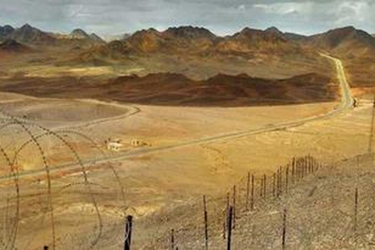 Ilustrasi: Pemandangan di Semenanjung Sinai dari wilayah yang dikuasai Israel melalui perbatasan  