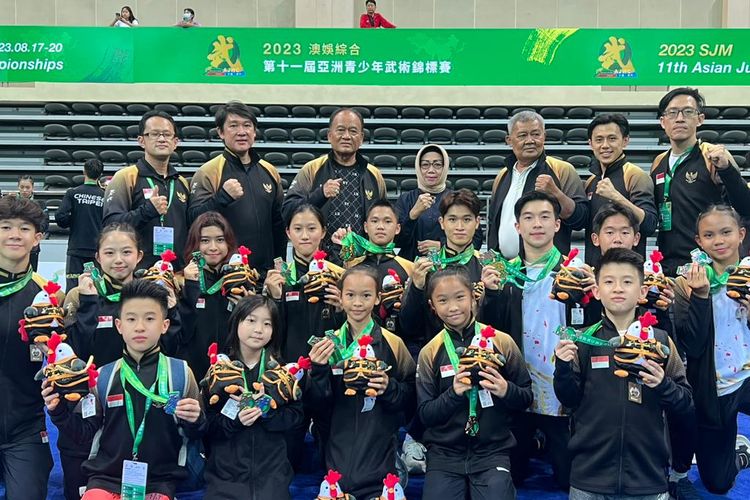 Timnas wushu junior Indonesia meraih 6 medali emas, 14 perak, dan 10 perunggu pada Kejuaraan Asia Wushu Junior 2023 yang berlangsung di Makau, 14-20 Agustus 2023. 