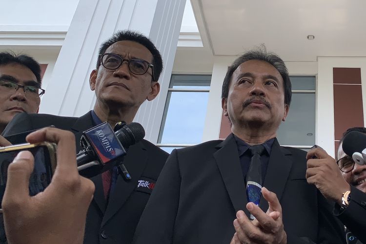 Roy Suryo Disebut Manipulasi Gambar Ijazah Jokowi Secara Serampangan, Disebar Seolah Data Asli
