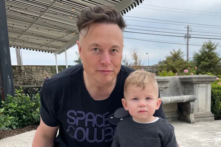 Elon Musk dan sang putra X