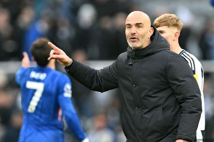 Pelatih Chelsea, Enzo Maresca, saat menukangi The Blues di ajang Premier League 2025-2026.