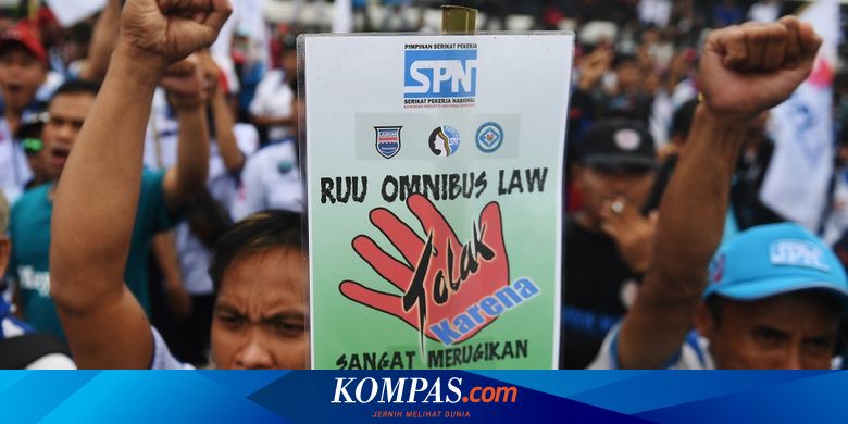 Aksi Tolak Ruu Cipta Kerja Buruh Bentuk Tim Agar Massa Patuh Protokol Kesehatan Halaman All Kompas Com