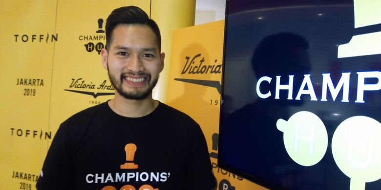Wakil Indonesia di Champions Hub 2019 Mikael Jasin. Niat menjadi barista atau peracik kopi menjadi awal dari passion pada kopi dan profesi. 