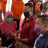 Warga Serang, Banten Terima Bansos Tunai untuk Pertama Kali