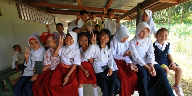 Meniti Mimpi Anak Buruh Migran Indonesia Untuk Bersekolah Halaman All Kompas Com