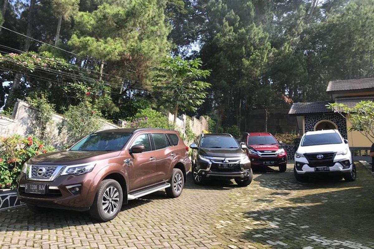 Persaingan SUV ladder frame yang saat ini diisi Fortuner, Pajero Sport, MU-X, dan Terra makin ramai.