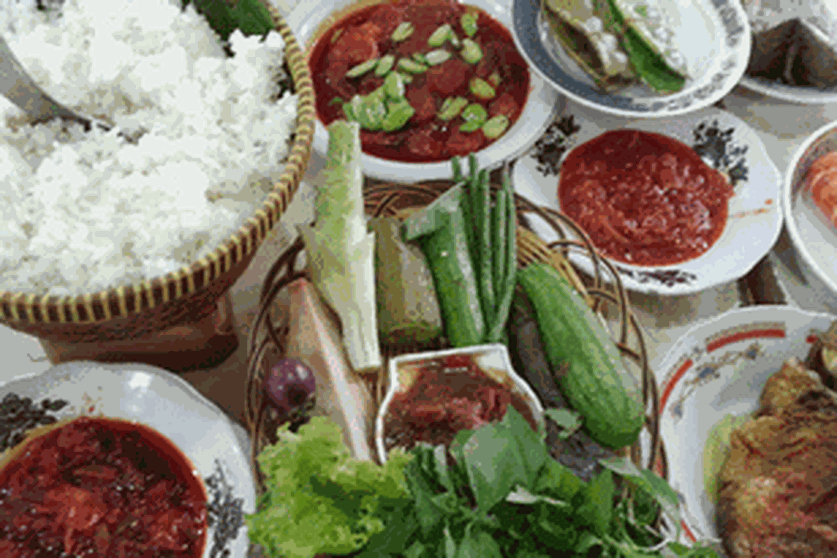 Hidangan di Rumah Makan Pindang Musi Rawas, Palembang, Sumsel.