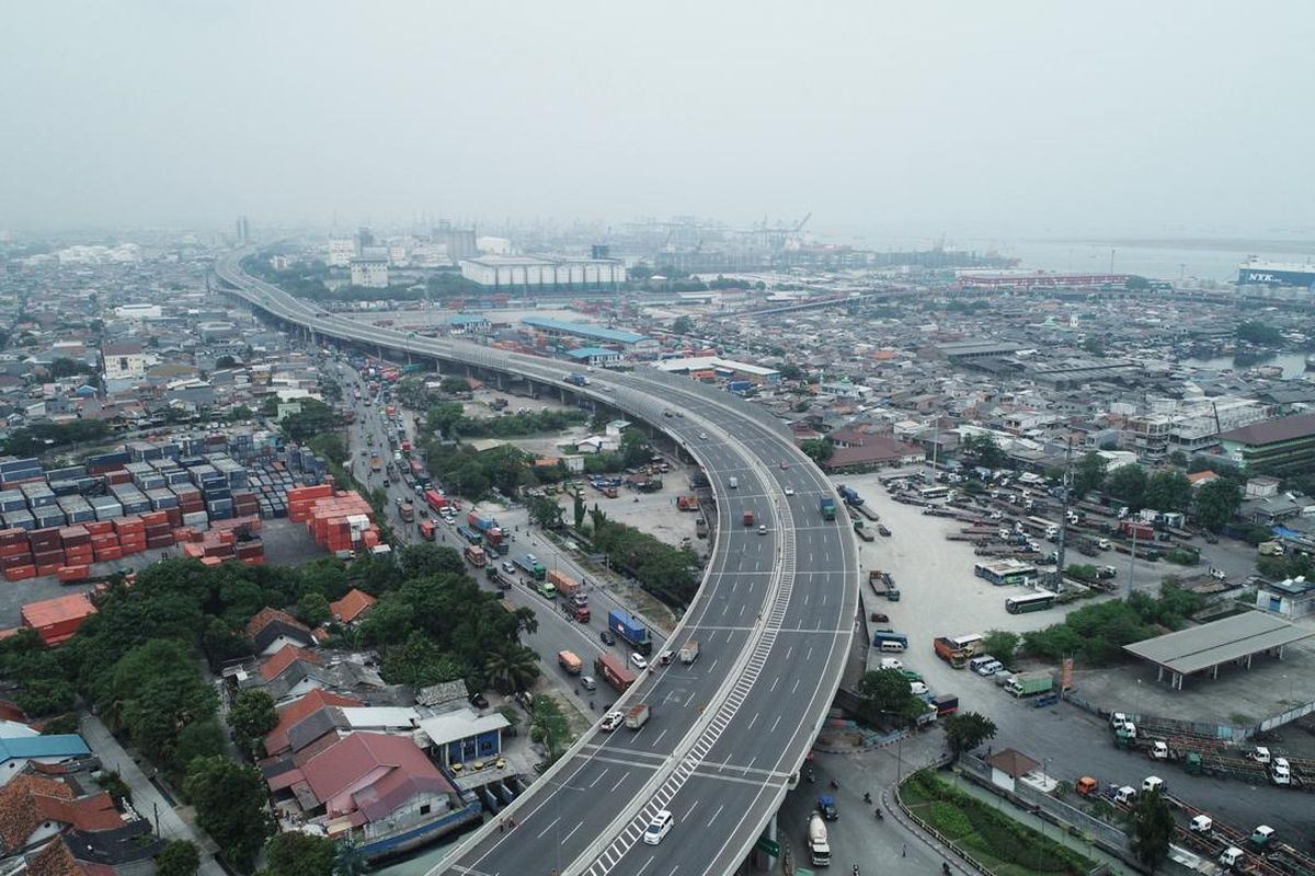  PT Hutama Karya (Persero) (Hutama Karya) selaku salah satu Badan Usaha Jalan Tol (BUJT) di Indonesia, tetap menerapkan kebijakan yang sama seperti hari-hari sebelumnya di seluruh ruas tol yang dikelolanya.