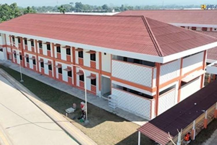 Sekolah Rakyat Jember Punya Lapangan Berstandar FIFA, Siswa Baru Takjub
