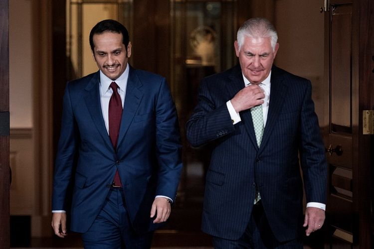 Minister Mohammed bin Abdulrahman al-Thani saat bertemu Menlu AS Rex Tillerson akhir bulan lalu.