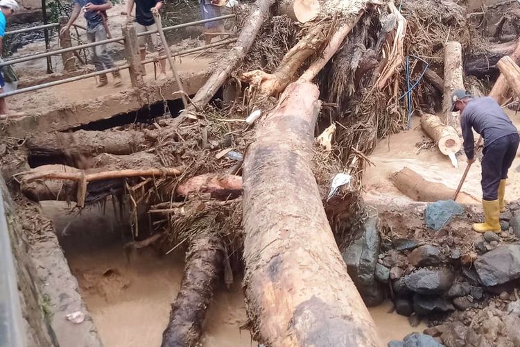 Tak Hanya Cuaca Ekstrem, Ini Faktor Nonalam Pemicu Bencana di Cianjur