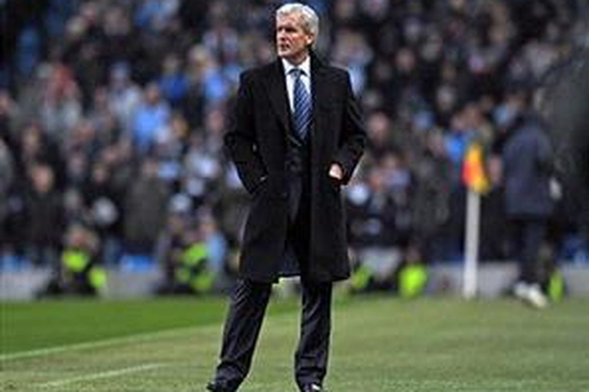 Pelatih Fulham, Mark Hughes.