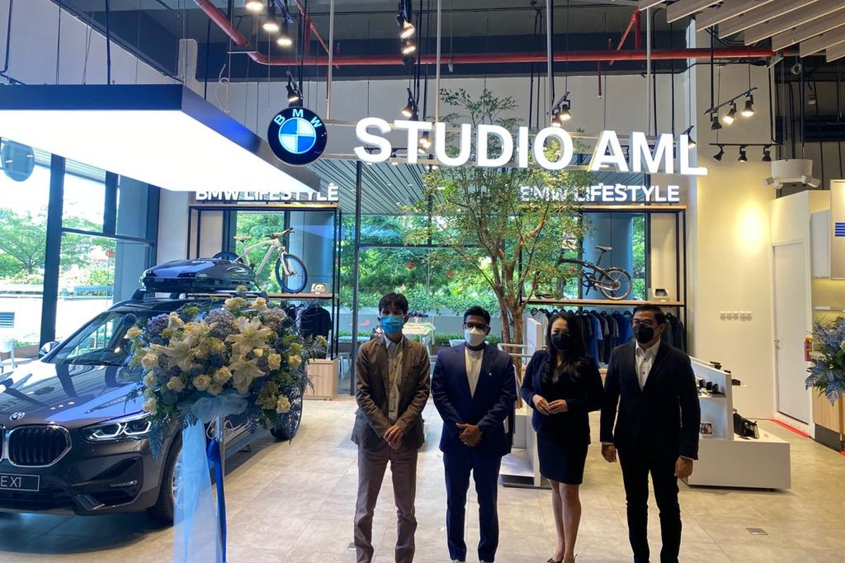 BMW Studio Tanjung Barat