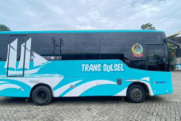 DAMRI Luncurkan Bus Trans Sulsel, Penumpang Bisa Lacak Lokasi Bus