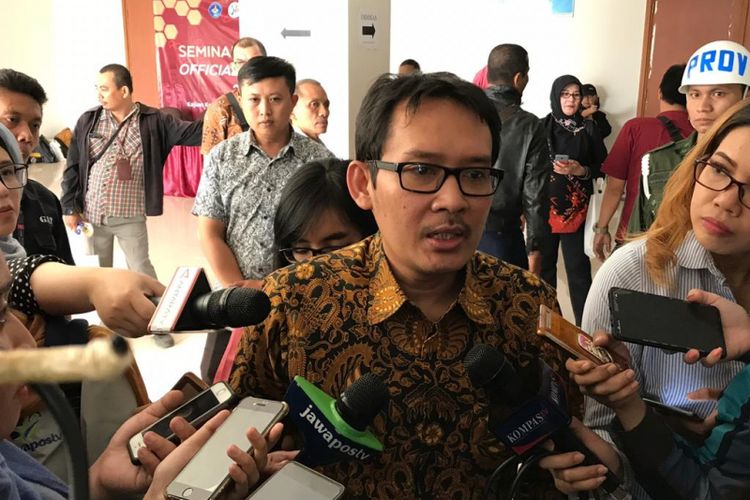 Staf Khusus Presiden Bidang Ekonomi Ahmad Erani Yustika