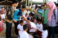 Peringati Hari Batik Nasional, Ribuan Pelajar Membatik, Pecahkan Rekor Muri