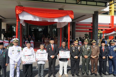 Pemprov Sumbar Salurkan Donasi Rp 2,4 Miliar untuk Warga Palestina