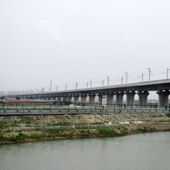 Tianjin Grand Bridge