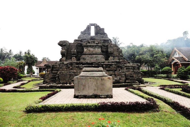 Candi Jago di Kabupaten Malang