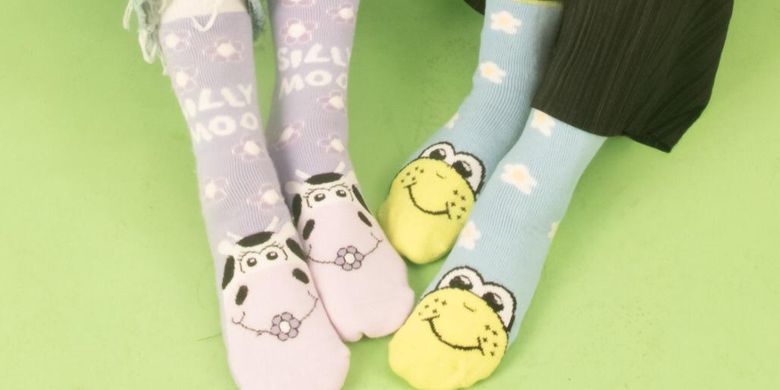 Bisnis Kaus Kaki Grosir Beragam Motif Produksi Anak Muda Bandung Halaman All Kompas Com Bisnis Kaus Kaki Grosir Beragam Motif Produksi Anak Muda Bandung Halaman All Kompas Com