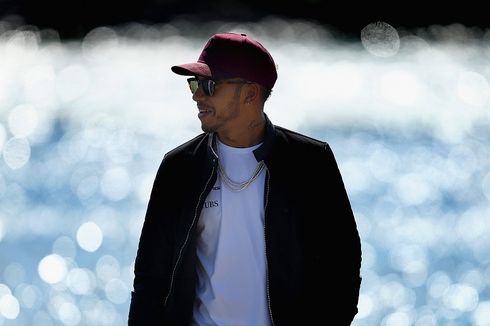 Arti Seorang Ayah Bagi Juara Dunia Formula 1 Lewis Hamilton