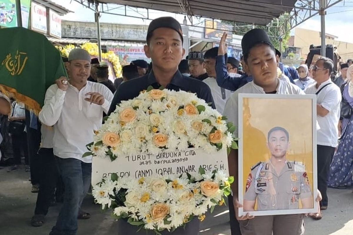 Iqbal Anwar Arif, Anggota Brimob yang Gugur Ditembak KKB Dikenal Pengayom Keluarga