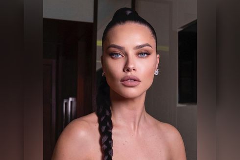 Pamer Kehamilan, Supermodel Adriana Lima Siap Menyambut Anak Ketiga