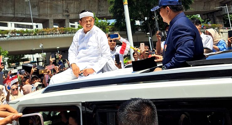 Survei LSI Denny JA Pilkada Jabar: Dedi Mulyadi-Erwan Setiawan Unggul Jauh
