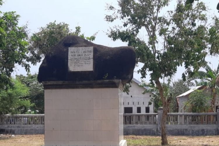 Monumen tsunami di Dusun Pancer, Kecamatan Pesanggaran, Banyuwangi,  Jatim, untuk memperingati tsunami yang menerjang wilayah tersebut pada tahun 1994 lalu. 