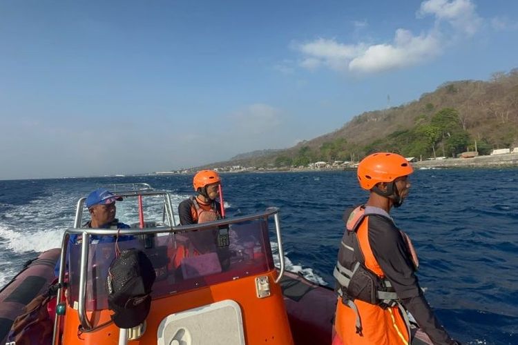 Penumpang Kapal Tercebur di Perairan Gilimanuk, Tim SAR Lakukan Pencarian