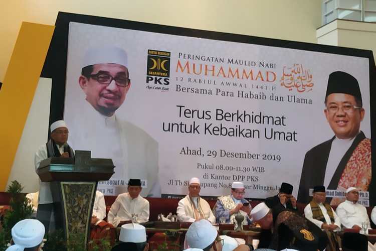 Presiden PKS Sohibul Imam menyampaikan pidato sambutannya di hadapan jemaah yang hadir di Kantor DPP PKS Jalan TB Simatupang, Jakarta Selatan, Minggu (29/12/2019).
