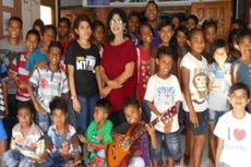 Mien Pattymangoe, Nenek Pemberi Les Tambahan bagi Puluhan Anak Jalanan