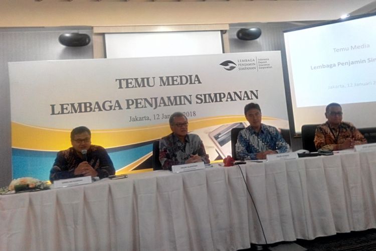 Konferensi pers Lembaga Penjamin Simpanan (LPS) di Jakarta, Jumat  (12/1/2018).