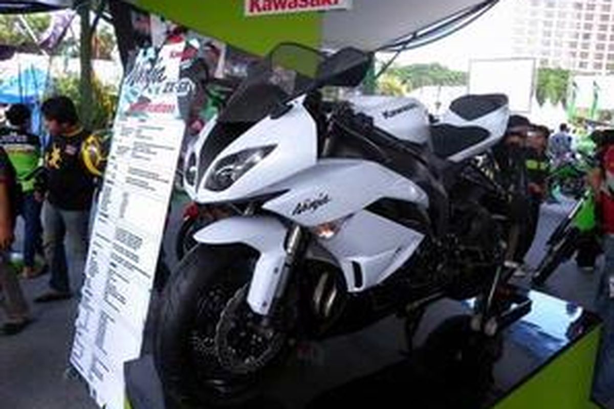 Kawasaki ZX6R
