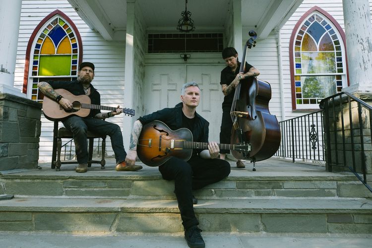Lirik dan Chord Lagu Ragged but Right - The Devil Makes Three
